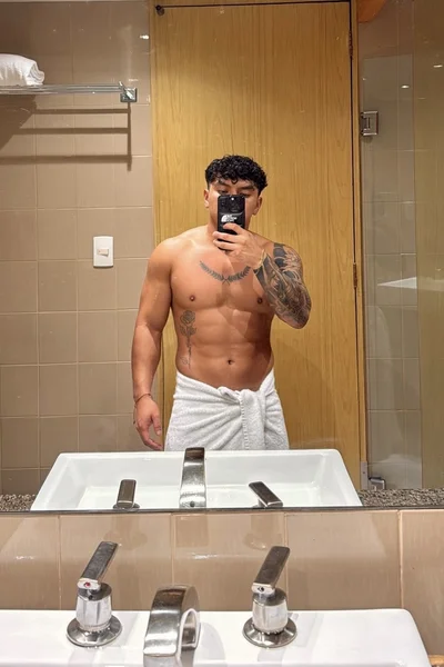 Mateo (25 years) — Ciudad de México, México - 7
