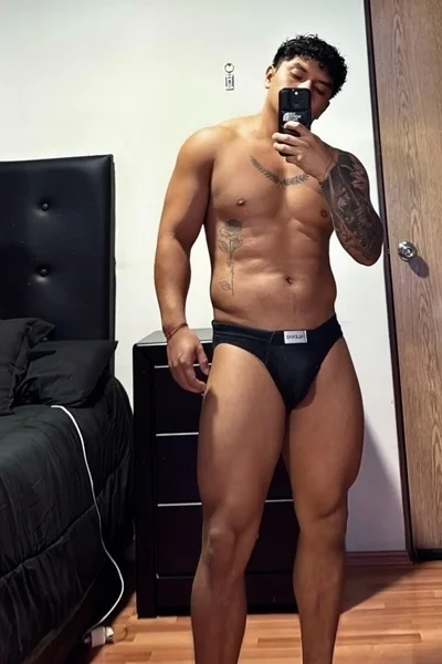 Mateo (25 years) — Ciudad de México, México - 1