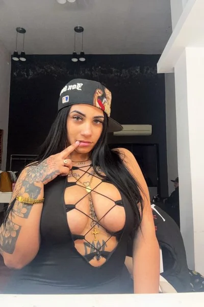 Genesis (29 años) — Palermo, Argentina - 9