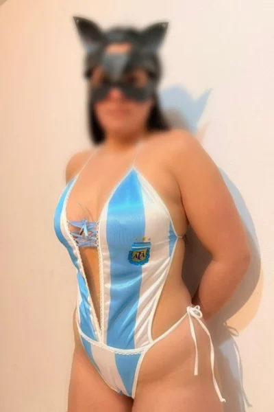 Julieta (26 años) — Villa María, Argentina - 16