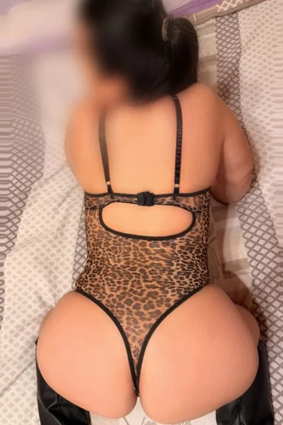 Julieta (26 años) — Villa María, Argentina - 19