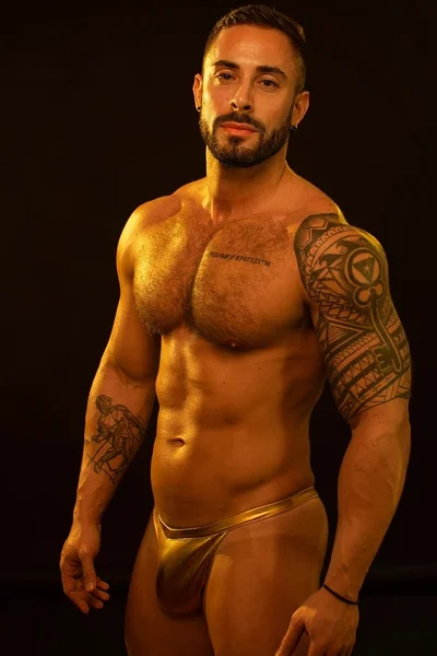 Cuban Dy (36 years) — Microcentro, Argentina - 6