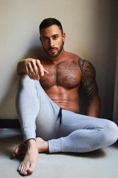 Cuban Dy (36 years) — Microcentro, Argentina - 10