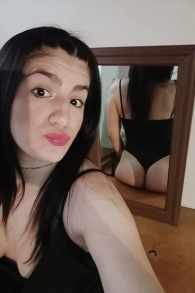 Florcita (28 years) — Rosario, Argentina - 6