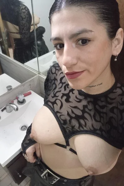Florcita (28 years) — Rosario, Argentina - 9