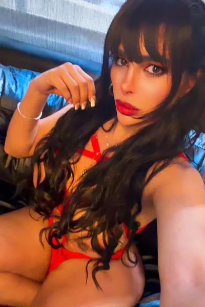 Madison Ferrer (25 años) — Recoleta, Argentina - 117
