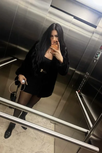 Madison Ferrer (25 años) — Recoleta, Argentina - 110