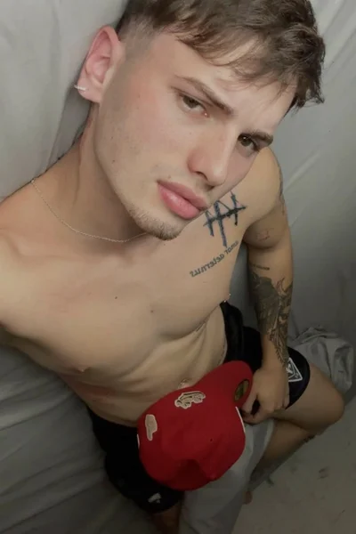 Alex (19 años) — CABA / Capital Federal