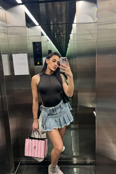 Anna Luxx (25 años) — Palermo, Argentina - 17