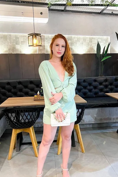 Laura (29 años) — Palermo, Argentina - 6