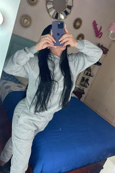 Celeste Montiel (26 años) — Villa Devoto, Argentina - 201
