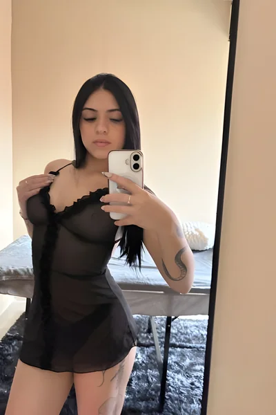 Ariadna (20 años) — Ituzaingó