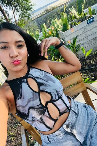 Vanu (22 anos) — Microcentro, Argentina - 41