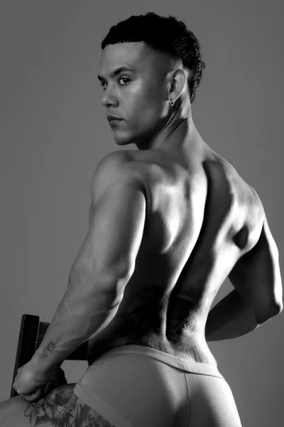 Yoniel (27 años) — Madrid, España - 5