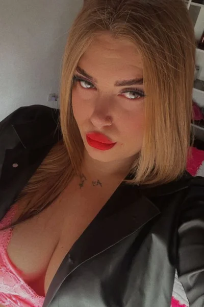 Mica (26 years) — San Miguel, Argentina - 14