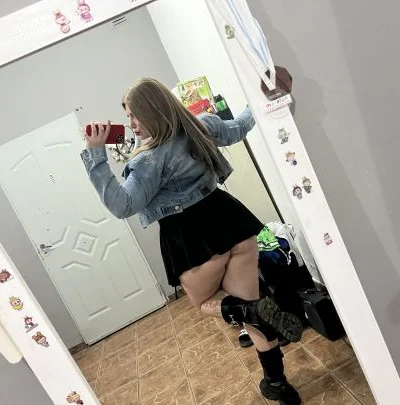 Mica (26 years) — San Miguel, Argentina - 13