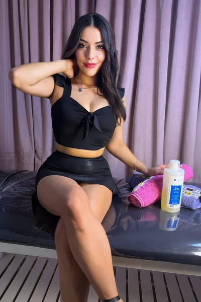 Juliii (28 anos) — Palermo, Argentina - 9