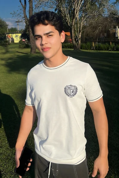 Farides (19 years) — São Paulo, Brasil - 17