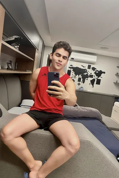 Farides (19 years) — São Paulo, Brasil - 11