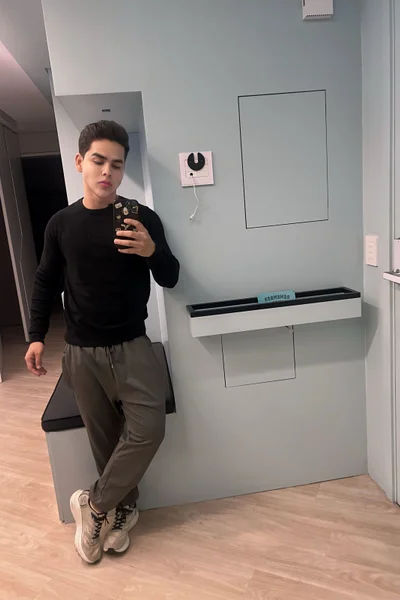 Farides (19 years) — São Paulo, Brasil - 8