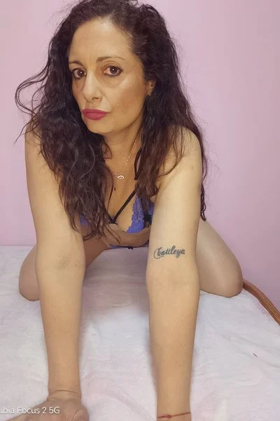 Reina (45 años) — Capital, Argentina - 37