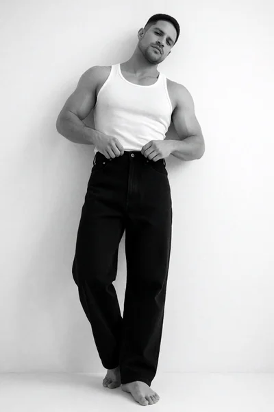 Thiago (29 years) — Madrid, España - 5