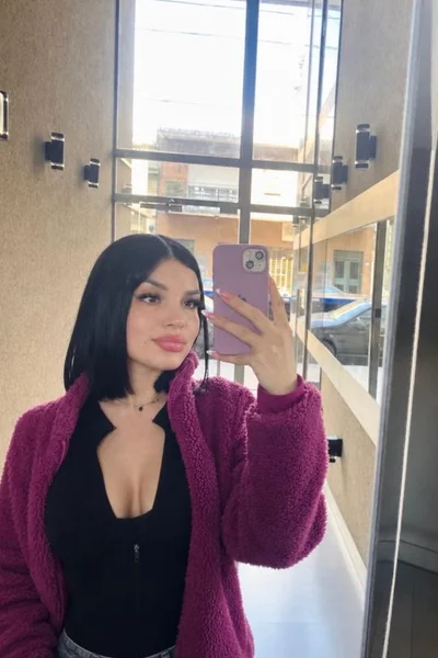 Gabriella (27 años) — Palermo, Argentina - 5