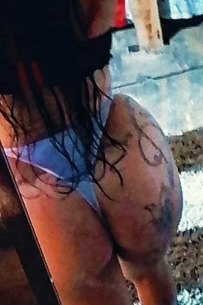 Megan (29 years) — Tacuarembó, Uruguay - 8