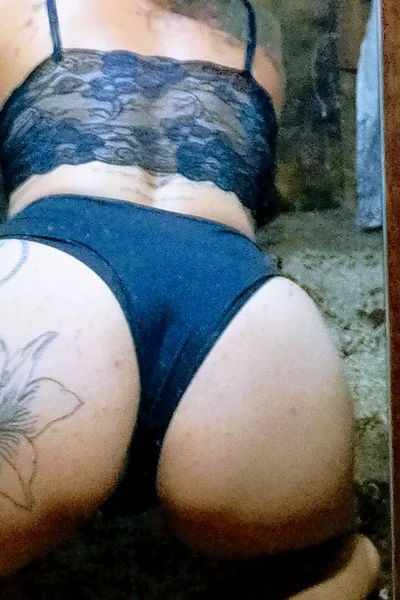 Megan (29 years) — Tacuarembó, Uruguay - 5