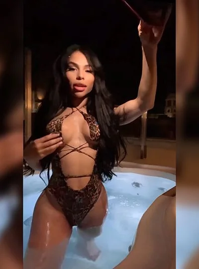 Dreamvalendoll (24 años) — Palma, España - 9