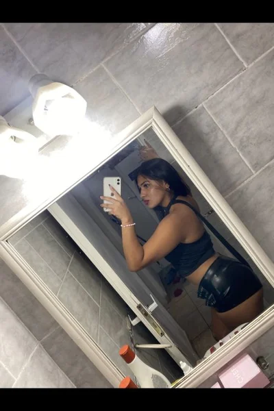 Pri (20 años) — Lomas de Zamora, Argentina - 1