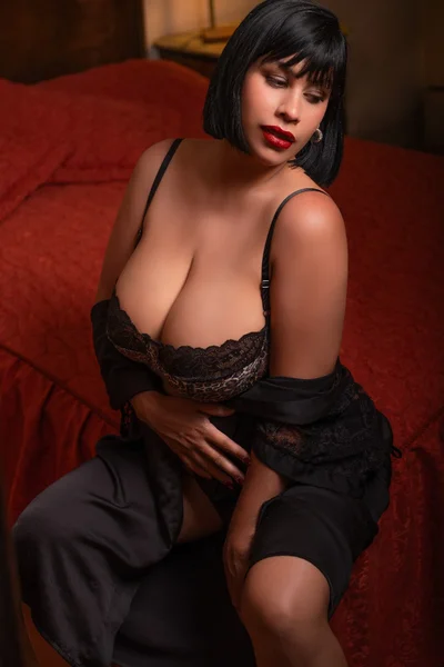 Lola ZN (33 anos) — San Isidro, Argentina - 8