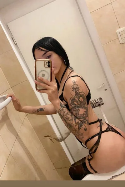 Milena (23 años) — Obelisco, Argentina - 6