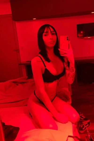 Milena (23 años) — Obelisco, Argentina - 3