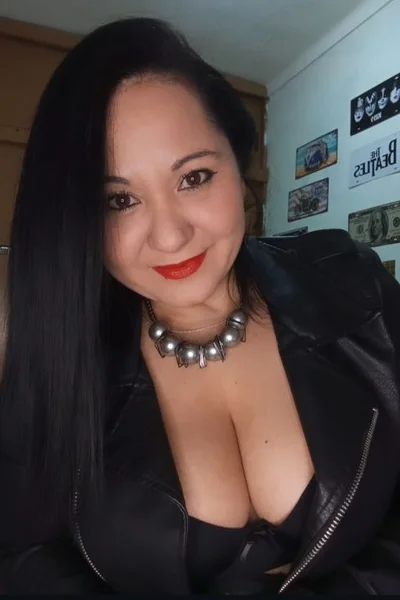 Brigitte (40 años) — Providencia, Chile - 1
