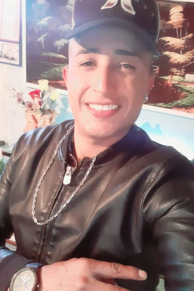 Alfon (23 años) — Rocha / Rocha
