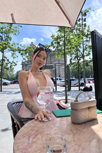 Annia (24 anos) — Ciudad de México, México - 13