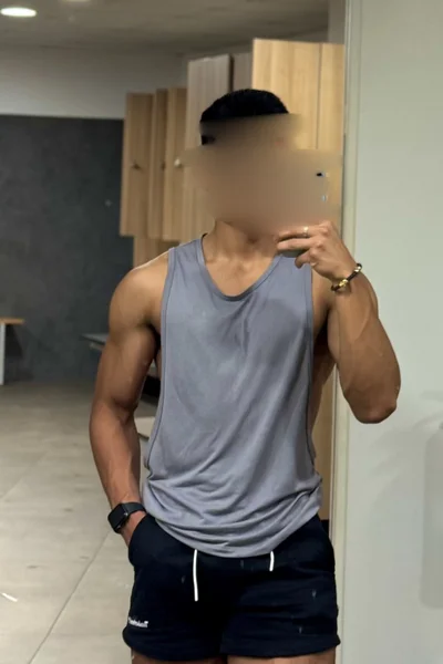 Fidel (27 anos) — Madrid, España - 9