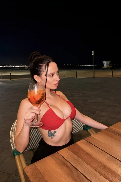 Rubi (29 años) — Madrid, España - 1