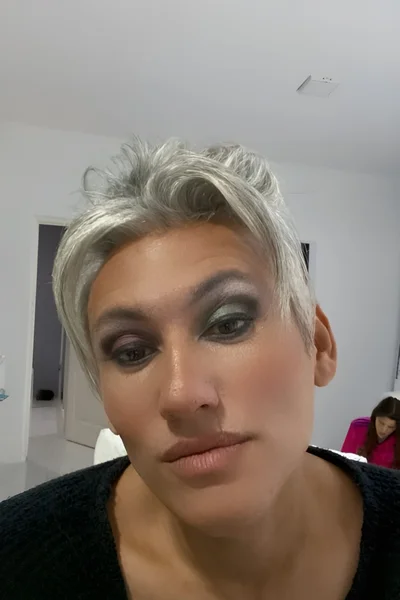 Mistica Mendez (44 anos) — Biedma
