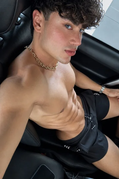Ken (24 years) — Ciudad de México, México - 17