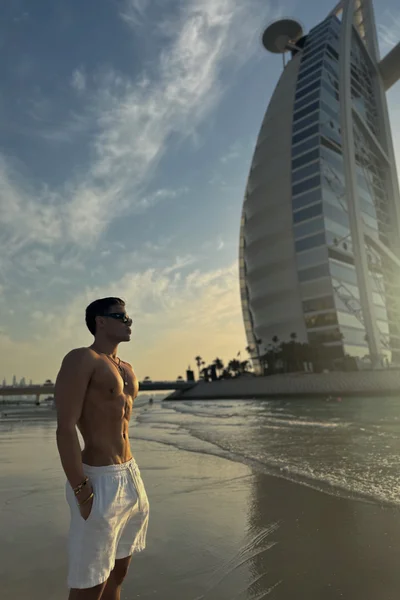 Ken (24 years) — Ciudad de México, México - 25