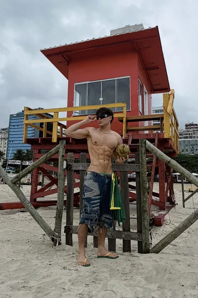Ken (24 years) — Ciudad de México, México - 19