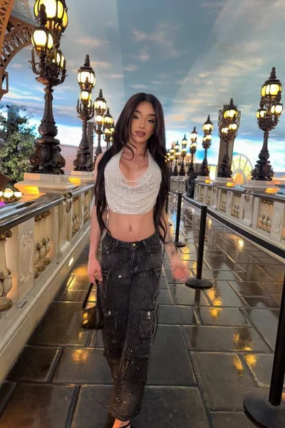 Valery Taborda (22 anos) — Ciudad de México, México - 18
