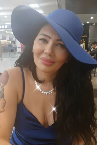 Dra. Perla Lopez (40 años) — Belgrano, Argentina - 42