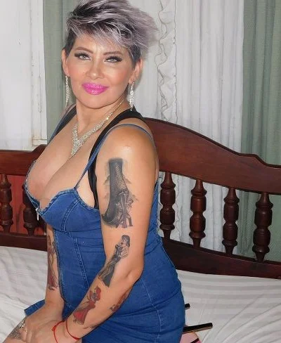 Dra. Perla Lopez (40 años) — Belgrano, Argentina - 151