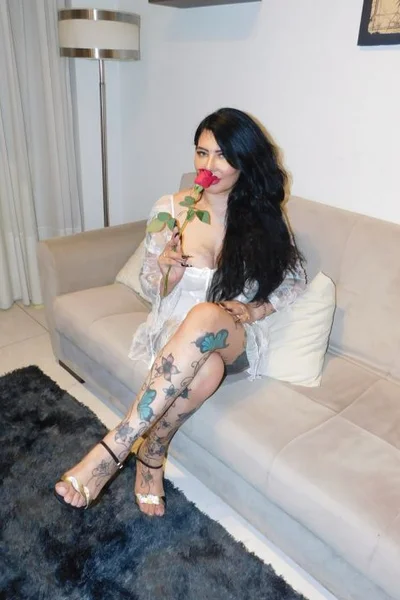 Dra. Perla Lopez (40 años) — Belgrano, Argentina - 54