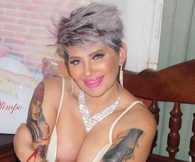 Dra. Perla Lopez (40 años) — Belgrano, Argentina - 152