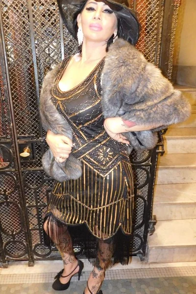 Dra. Perla Lopez (40 años) — Belgrano, Argentina - 101