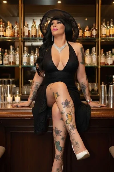 Dra. Perla Lopez (40 años) — Belgrano, Argentina - 41